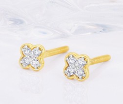 Elegant 14K Gold Clover Leaf Diamond Earrings  | Stunning Sparkle for Every Occa - £113.27 GBP