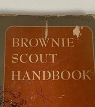 Vintage Girl Scout Brownie Book 1951 Handbook Hardcover GSA - $12.11