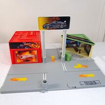 Hot Wheels Mega City Fire block Playset 2007 car track sign set PARTS Vi... - $18.00