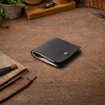 Retro Genuine Leather Bifold Wallet for Men &amp; Women  Minimalist Slim Car... - $32.00