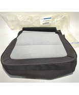 New OEM Ford LH Rear 3rd Seat Lower Leather Cover 2011-2012 Flex Titaniu... - $1,910.03 MXN