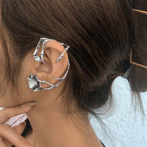 Crystal &amp; Cubic Zirconia Silver-Plated Claw Ear Cuff - £9.57 GBP