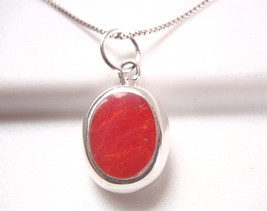 Reversible Red Coral and Mother of Pearl 925 Sterling Silver Oval Necklace - £16.58 GBP