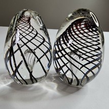 Vintage Studio Art Blown Glass Paperweight Egg Shape with Black Spiraling 3in - £28.31 GBP