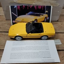 Franklin Mint Precision Model 1986 Yellow Corvette Conv. 1:24 Scale Box ... - $29.65