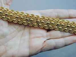 Ornate Vintage Gold Tone Lisner Link Bracelet - £23.62 GBP