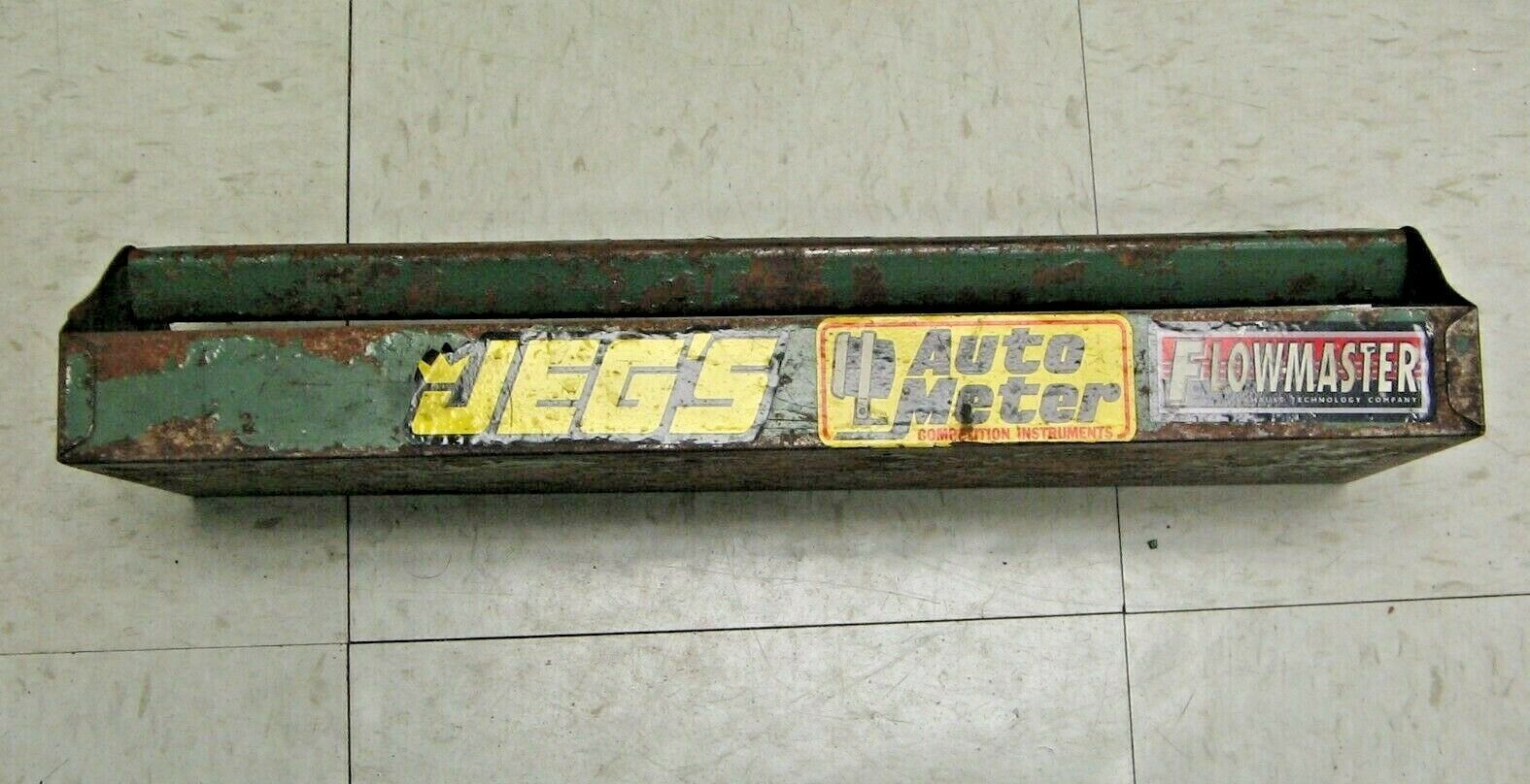 Auto Meter Tool Carrying Box with Handle Metal Green *USED* - $19.99