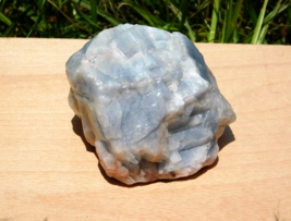 Blue Calcite with Red Calcite 360g Natural Stone for Energy Healing Meditation - £17.30 GBP