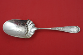 Hindostanee by Gorham Sterling Silver Berry Spoon Bright-Cut Round 8 5/8&quot; - $3,555.00 MXN