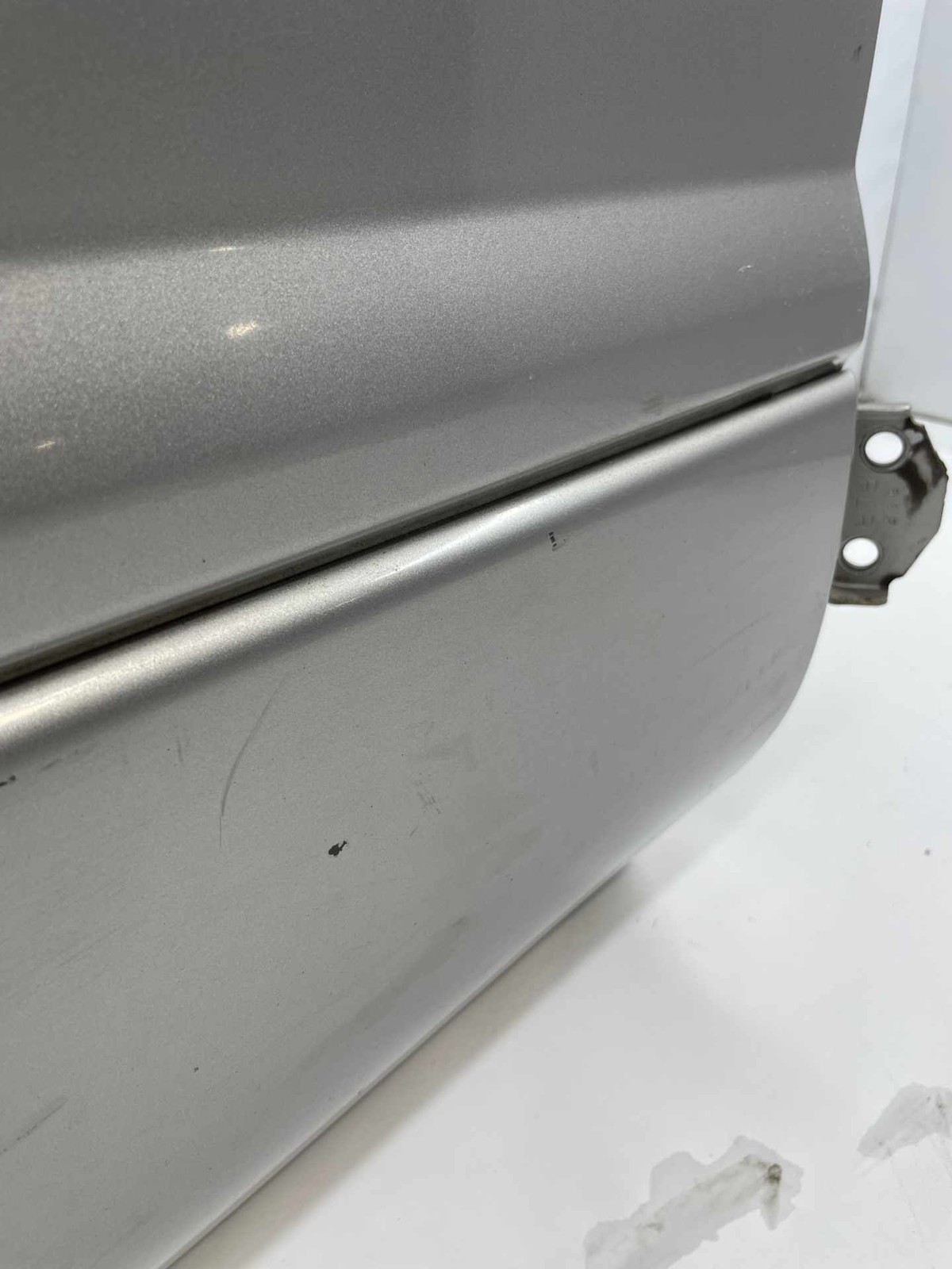 2006-2008 Subaru Forester RH Passenger Rear Driver door Assembly Scuffs Dent OEM Item image 7