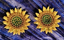 NEW Sunflower Rhinestone Gold Tone Clip on Earrings Boxed Lunch at the Ritz Gift - £77.51 GBP