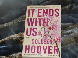 It Ends with Us : A Novel by Colleen Hoover (2016, Trade Paperback) - $10.00