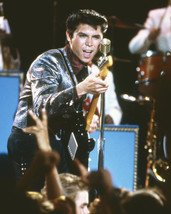 Lou Diamond Phillips in La Bamba as Ritchie Valens on stage 11x14 Photo - £11.96 GBP