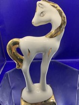 Vintage Art Deco Hollywood Regency Ceramic Gold 11.5&quot; tall Horse MR8 - $17.87