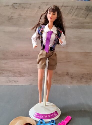 Primary image for Brenda Walsh Beverly Hills 90210 Doll Shannon Doherty 1991 Mattel Original Outfi