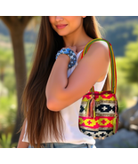 mochila hand-crafted purses - $1,294.16 MXN