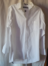 Men's Van Heusen Dress Shirt Size 15.5 32/33 Solid White Long Sleeve But... - $14.99