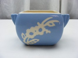 Vintage Harker Pottery USA Sugar Bowl Cameoware Blue White No Lid *1 - $276.49 MXN