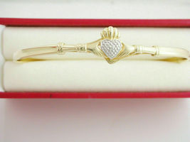 14K Two Tone Gold Over 0.10CT Claddagh Bangle Bracelet Diamond For Women&#39;s - £128.69 GBP