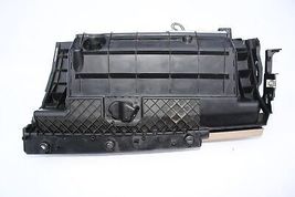 2017 JAGUAR XE SEDAN GLOVE BOX COMPARTMENT STORAGE X2253 image 9