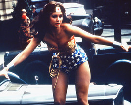 Lynda Carter 8x10 Photo Wonder Woman in action - £6.26 GBP