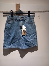 DenimCo Blue  Skirt Size 4 Express Shipping - $18.97