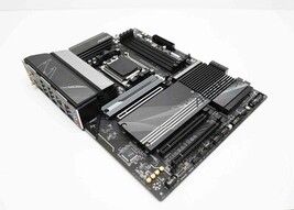 GIGABYTE X670 AORUS ELITE AX (Socket AM5) Wi-Fi 6E AMD DDR5 Motherboard ISSUE image 6