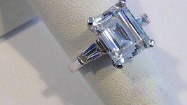 Bague de fiançailles à trois diamants simulés taille émeraude 2,75 ct, o... - £201.21 GBP