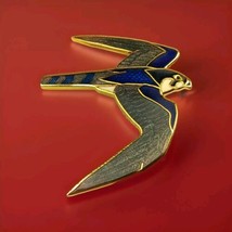 Vintage 1989 William Spear Gold Tone Enamel Blue Grey Hawk Bird Pin - $34.86