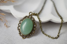 Vintage green aventurine necklace for women, Oval gemstone filigree pendant neck - £27.09 GBP