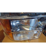 2007-2013 GMC Sierra    Headlight Assembly    Left Side - £53.99 GBP