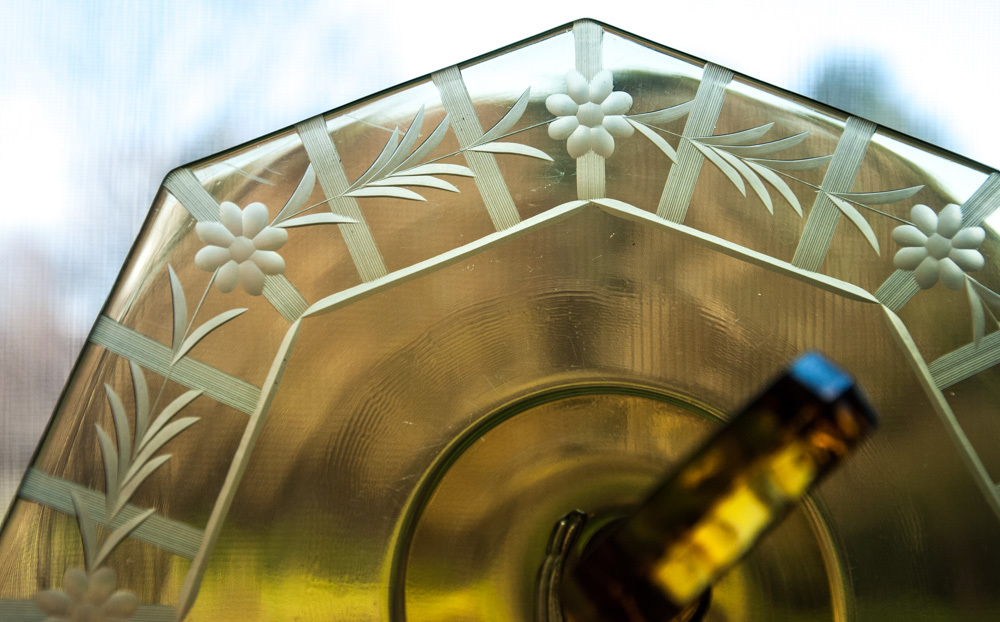 Octagonal Amber Glass Sandwich Server Tidbit Tray w Handle Etched Floral Border Item image 3