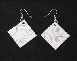 White Square with Sparkle Highlights Handmade Earrings - £11.92 GBP