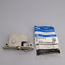 Ford OEM F-250 Super Duty Tailgate Latch 1997-2022 5L3Z-9943150-A - $16.99