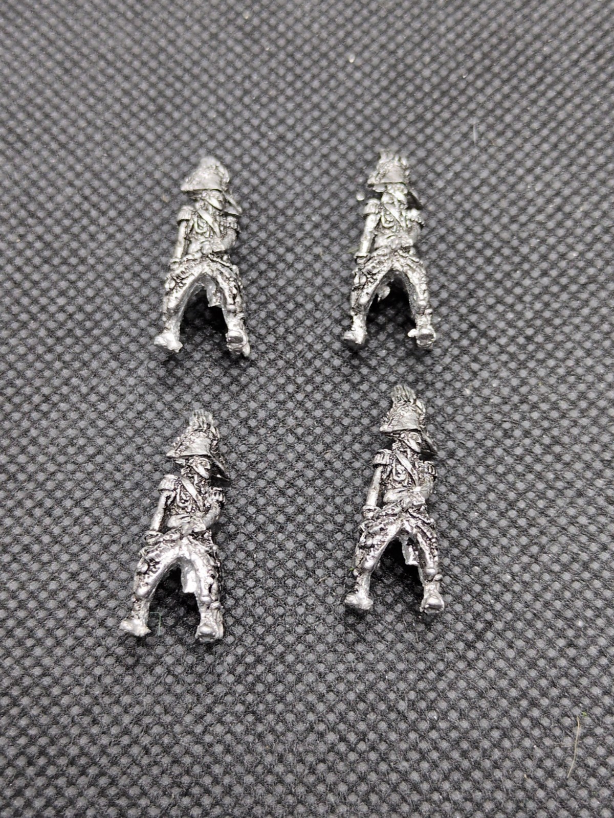 (4) Fantassin Miniatures 15mm Cavalry Riders With Swords Metal Miniatures  - $15.83
