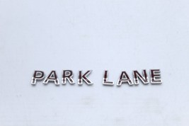 11-16 MINI COOPER COUNTRYMAN FENDER PARK LANE BADGE EMBLEM Q4932 image 3