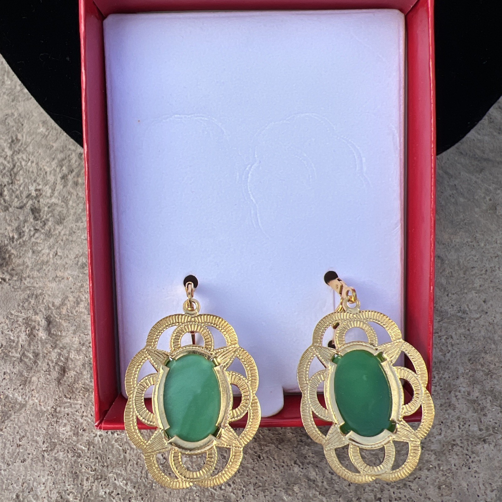 Alzerina 24K Gold plated Jade Flower Austrian Crystal Lever Back Dangle Earrings Item image 3