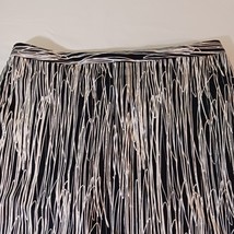 Worthington Back Zipper Women's Black & White Skirt Size 16 Measured Waist 38 image 5