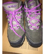 Girls Youth Hi-Tec Logan WP  Youth Hiking Boots Size 1 Gray Purple - $108.62 CAD