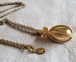 JOAN RIVERS Gold Egg w Bow Pendant/Necklace 30&quot; Chain Gold Tone - $17.99