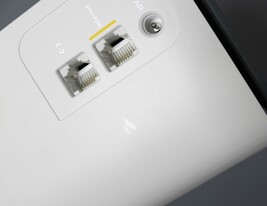 Linksys Velop Pro 6E AXE5400 Tri-Band Mesh Wi-Fi System MX6203 - White (3-Pack) image 4