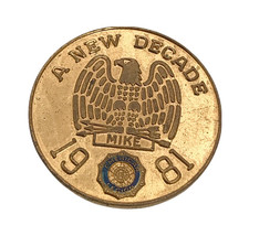 Vintage American Legion 1981 &quot;A New Decade&quot; Mike - Gold tone Metal Pin P... - £7.70 GBP