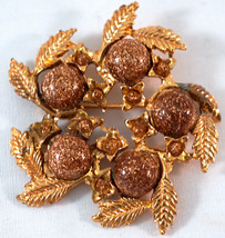 Vintage Brooch Sparkling Goldstone Roundels and Leaf Design Nice Pin - £20.74 GBP