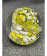 HAND BLOWN ART GLASS PAPERWEIGHT YELLOW WHITE CONTROLLED BUBBLES 2-1/2&quot; ... - $13.86