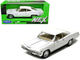 1965 Chevrolet Impala SS 396 White &quot;NEX Models&quot; 1/24 Diecast Model Car by Welly - £26.87 GBP