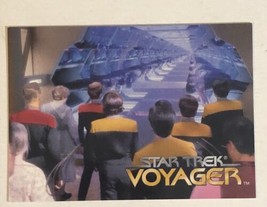 Star Trek Voyager 1995 Trading Card #30 Behind The Barn - £1.57 GBP