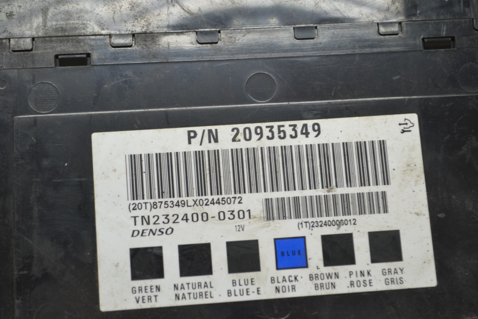 2007-2011 GMC Acadia Body Control Unit BCM 20935349 Module 324-9E8 Bx 3 ...