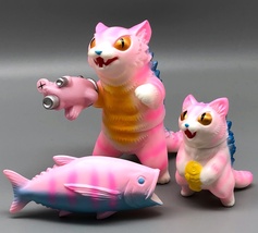 Max Toy Pink Striped Negora w/ Micro Negora, Fish "Gun" and Fish image 1