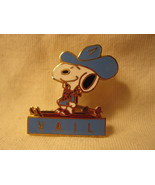 Vintage Peanuts Snoopy Cowboy Hat Skiing Vail Resort Lapel Pin - Aviva - £12.58 GBP