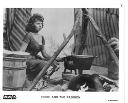 3 Pride and the Passion Sophia Loren Frank Sinatra Press Photos Movie St... - $5.99